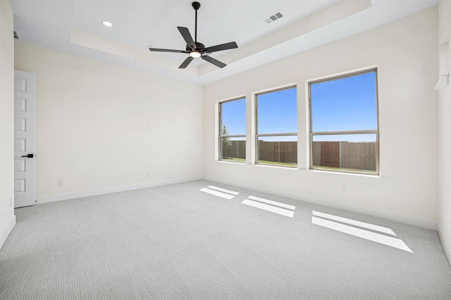 Spacious, unfurnished interior of a new home in Terraces – Classics, Rockwall (Image 19). Spacious, unfurnished interior of a new home in Terraces – Classics, Rockwall (Image 19).