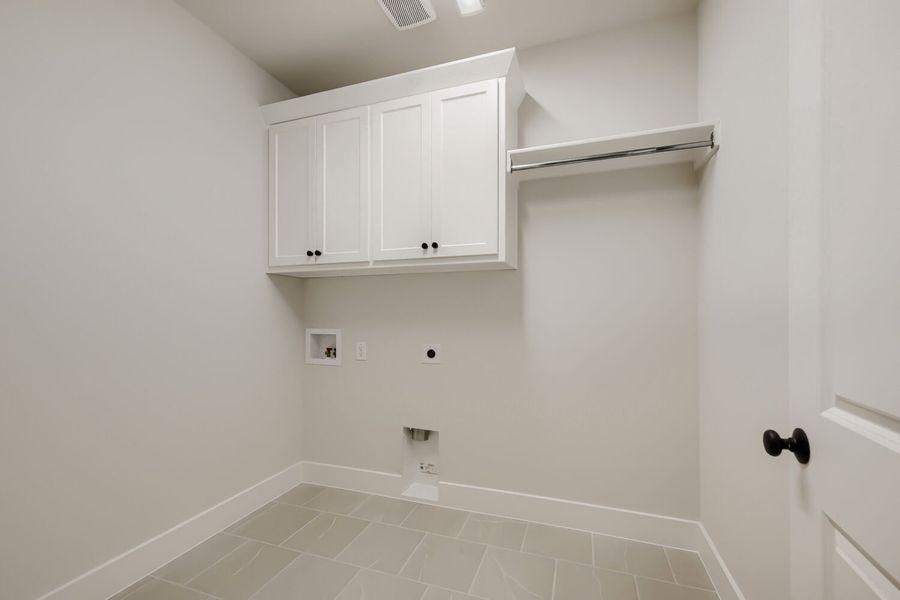 1281 White Pine - Laundry Room 1281 White Pine - Laundry Room