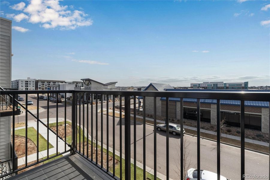 Image 33 of a home in .