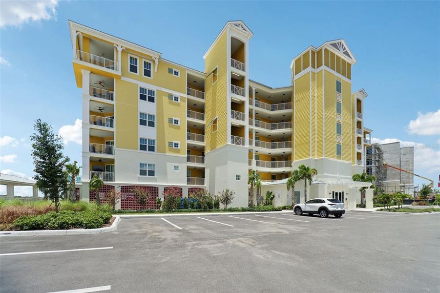 Condo located in New Smyrna Beach, FL showcasing its design and architecture (Image 4). Condo located in New Smyrna Beach, FL showcasing its design and architecture (Image 4).
