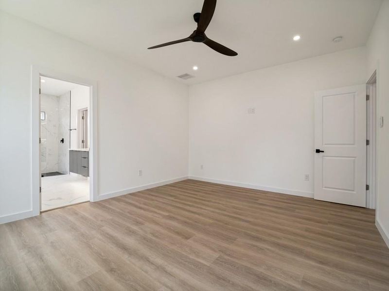 Spacious, unfurnished interior of a new home in , Terrell (Image 19).