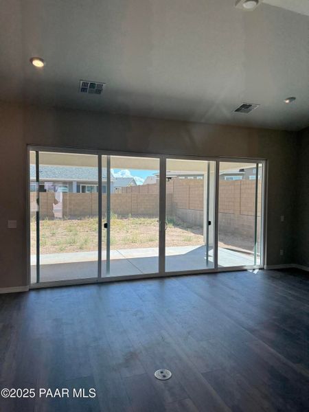 Spacious, unfurnished interior of a new home in Westwood, Prescott (Image 13).