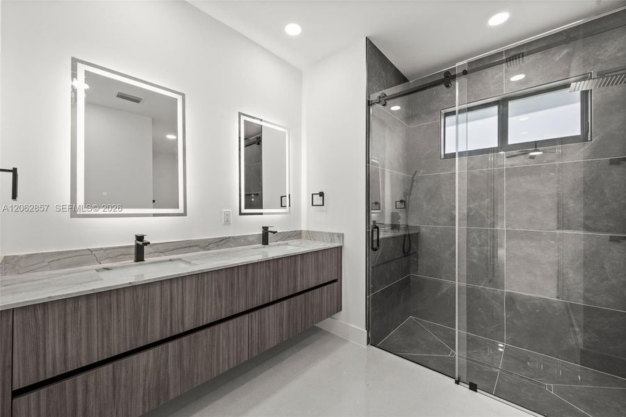 Furnished interior view inside a new home in , Lehigh Acres (Image 13).