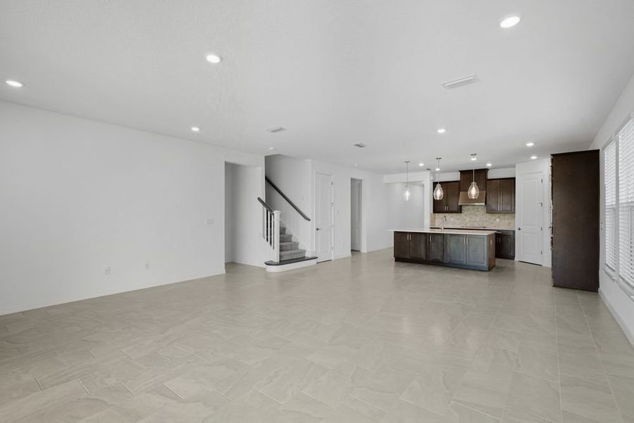 Spacious, unfurnished interior of a new home in Veranda Oaks, Port St. Lucie (Image 22). Spacious, unfurnished interior of a new home in Veranda Oaks, Port St. Lucie (Image 22).