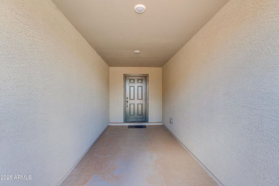 06-Sky Blue (1) 06-Sky Blue (1)