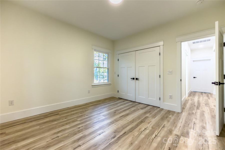 Spacious, unfurnished interior of a new home in , Hickory (Image 35).