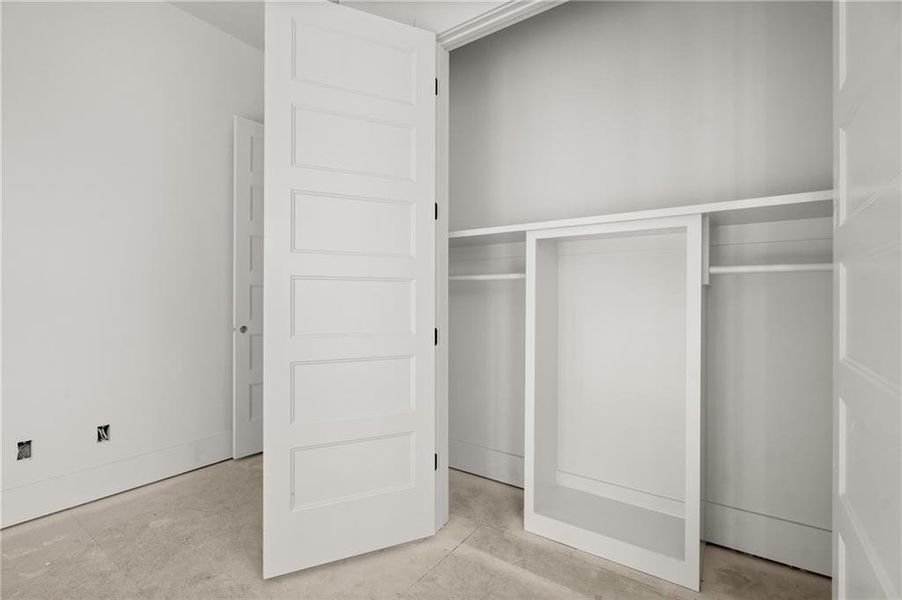 Spacious, unfurnished interior of a new home in , Canton (Image 9).