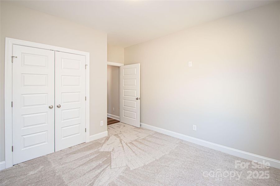 Spacious, unfurnished interior of a new home in , Monroe (Image 39).