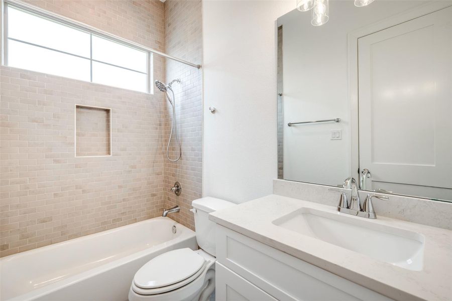 Furnished interior view inside a new home in Arborwood, Waller (Image 9).