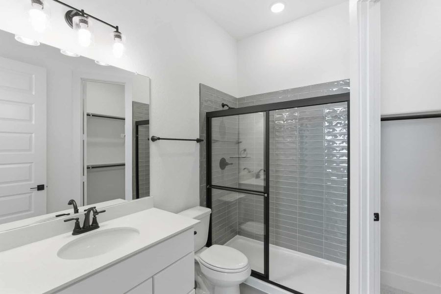 Furnished interior view inside a new home in Sienna Lakes, San Antonio (Image 8). Furnished interior view inside a new home in Sienna Lakes, San Antonio (Image 8).