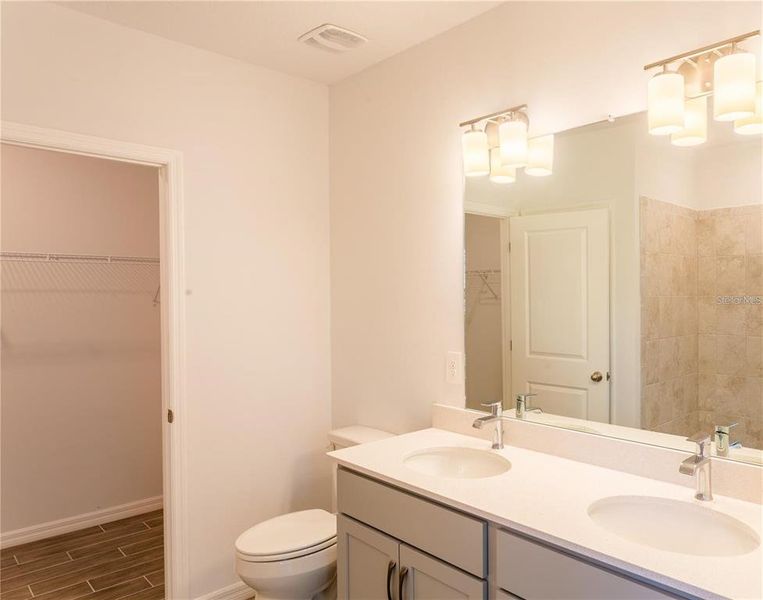 Furnished interior view inside a new home in , Punta Gorda (Image 7).