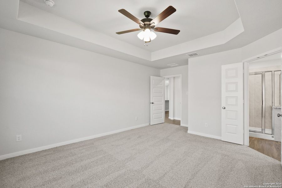 Spacious, unfurnished interior of a new home in Swenson Heights, Seguin (Image 16). Spacious, unfurnished interior of a new home in Swenson Heights, Seguin (Image 16).