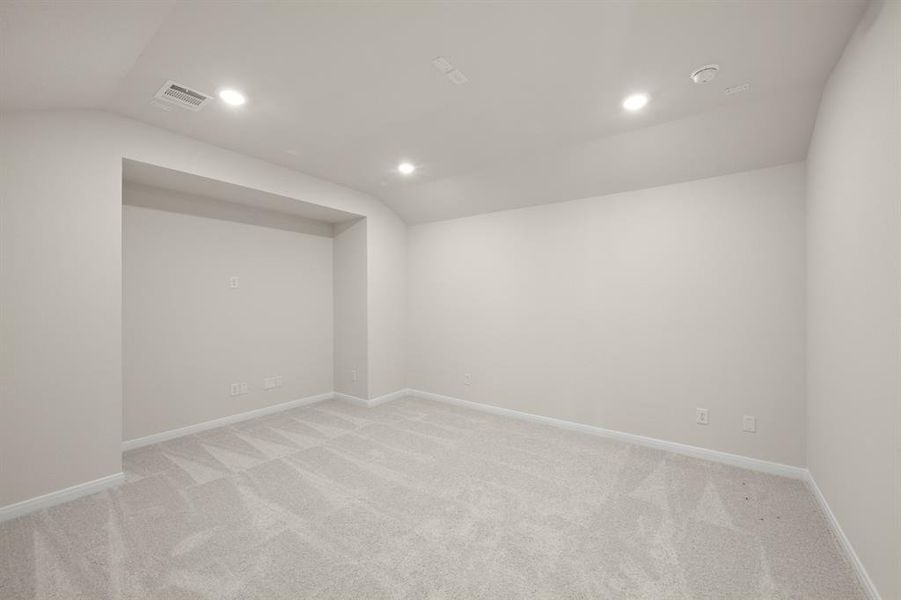 609 Bunchberry- Media