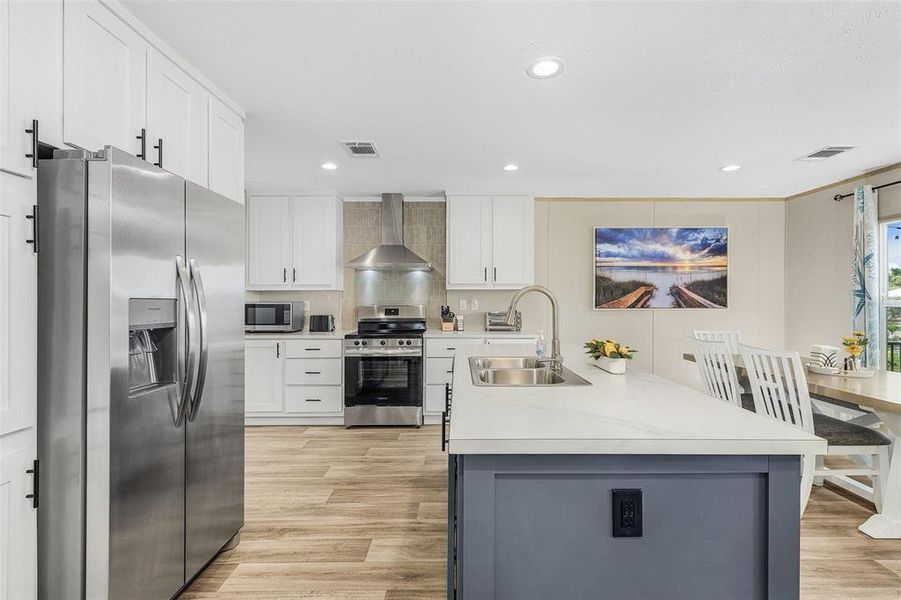Furnished interior view inside a new home in , Punta Gorda (Image 7).