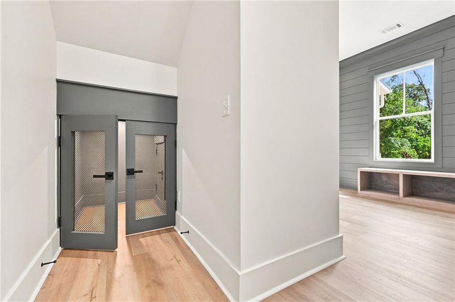 Spacious, unfurnished interior of a new home in , Ellijay (Image 36).