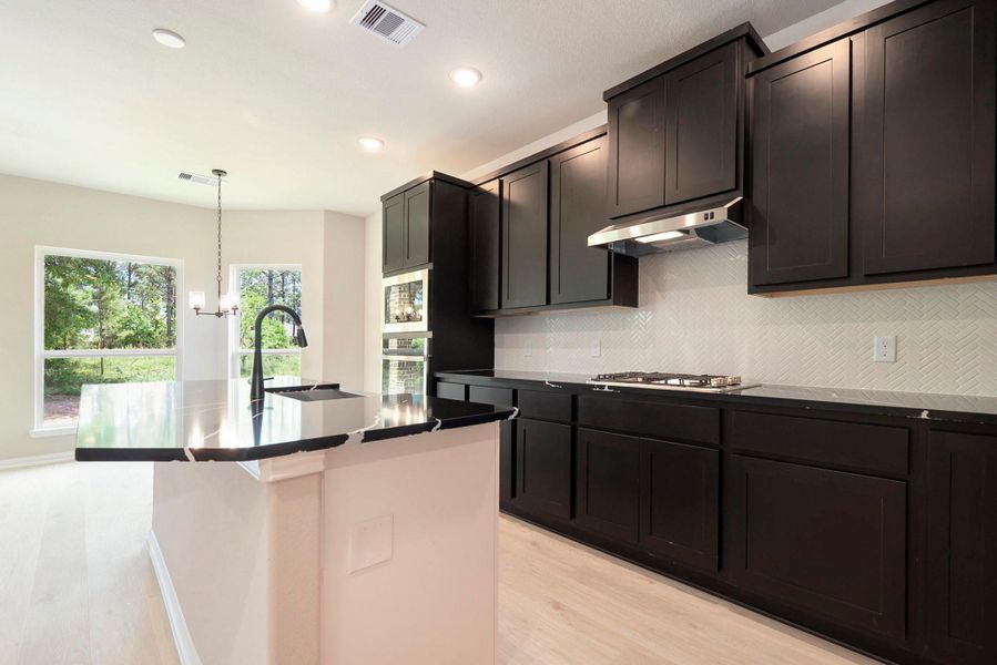 BRAND NEW! Walker Plan! Pictures are Representation of the Walker Plan.  Colors and selections may vary.  Call today for a tour!