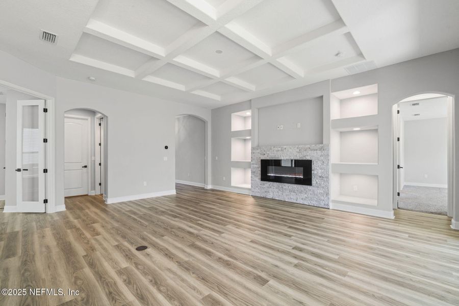 Spacious, unfurnished interior of a new home in Courtney Oaks in SilverLeaf, St. Augustine (Image 16). Spacious, unfurnished interior of a new home in Courtney Oaks in SilverLeaf, St. Augustine (Image 16).