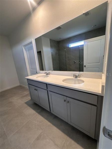 Furnished interior view inside a new home in Rainwood, Groveland (Image 2).