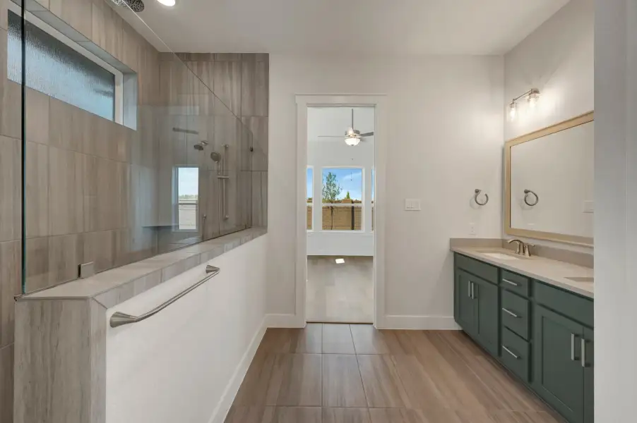 Owner's Bath