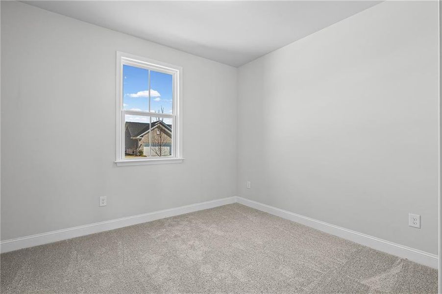 Spacious, unfurnished interior of a new home in Overland, Locust Grove (Image 27).