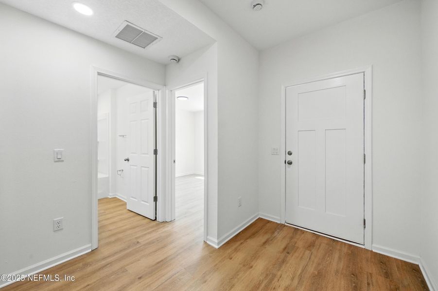 Spacious, unfurnished interior of a new home in , Satsuma (Image 27).