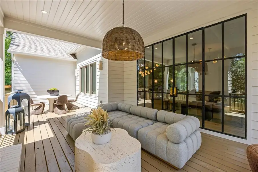Exterior details and patio area of a home in , Brookhaven (Image 4).