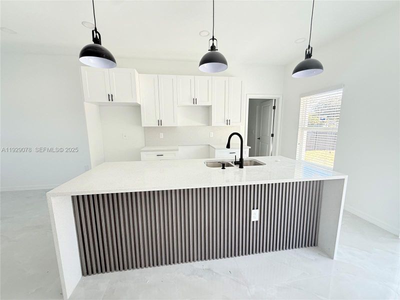 Image 17 of a home in .