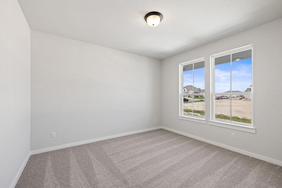 Spacious, unfurnished interior of a new home in Lariat, Liberty Hill (Image 31).