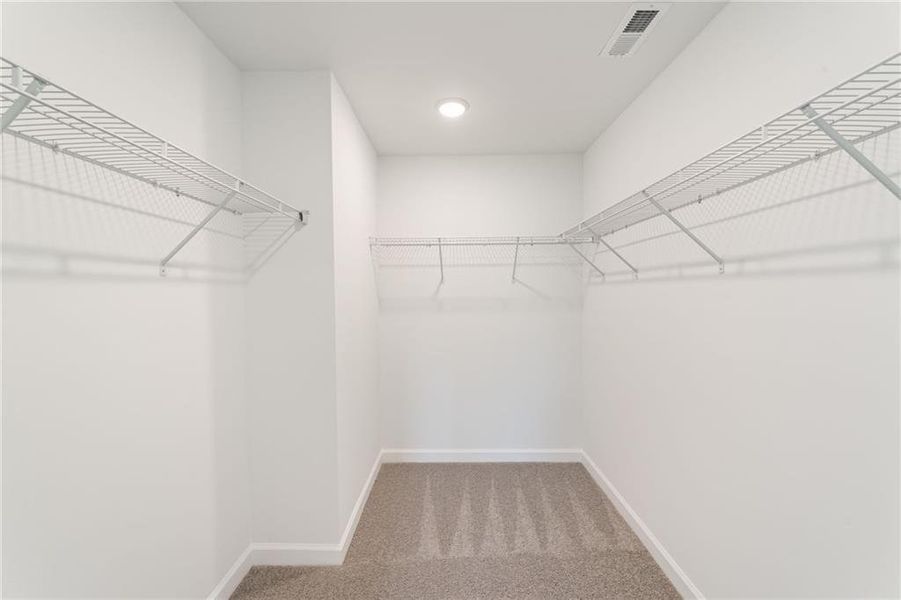 Spacious, unfurnished interior of a new home in Wilkins Walk, Mableton (Image 13).