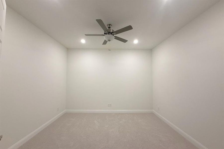 Spacious, unfurnished interior of a new home in Ridge Park Estates, Royse City (Image 21).