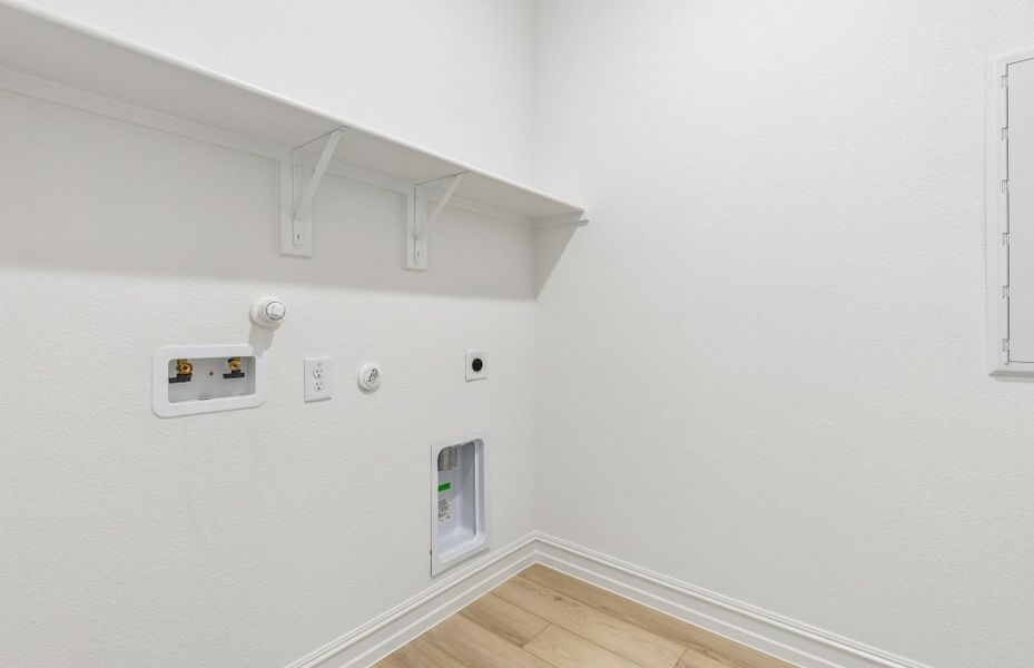 Spacious, unfurnished interior of a new home in Anna Town Square, Anna (Image 14).