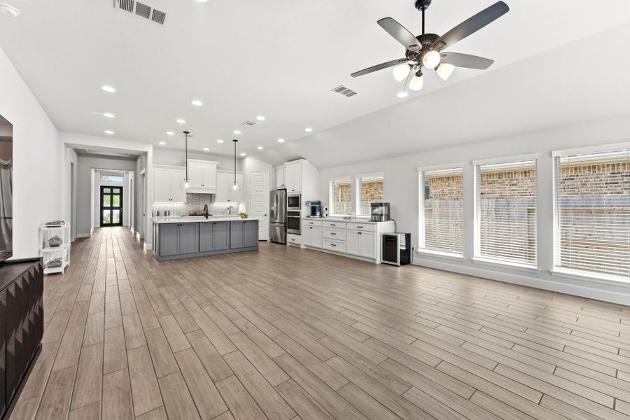 Furnished interior view inside a new home in Artavia, Conroe (Image 19). Furnished interior view inside a new home in Artavia, Conroe (Image 19).