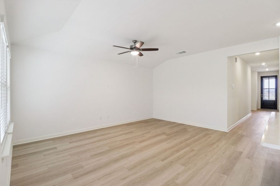 Spacious, unfurnished interior of a new home in Legendary Trails - Premier Series, Cibolo (Image 11). Spacious, unfurnished interior of a new home in Legendary Trails - Premier Series, Cibolo (Image 11).