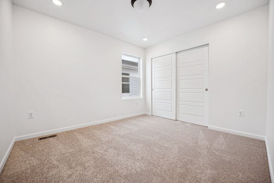 Representative unfurnished interior of a home built from the Meridian by Taylor Morrison in Farmlore, Brighton (Image 20).