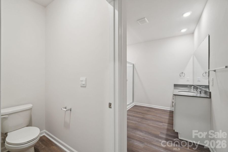 Image 39 of a home in Cline Village.