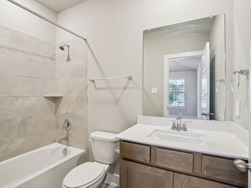 Furnished interior view inside a new home in Lark Canyon, New Braunfels (Image 12).