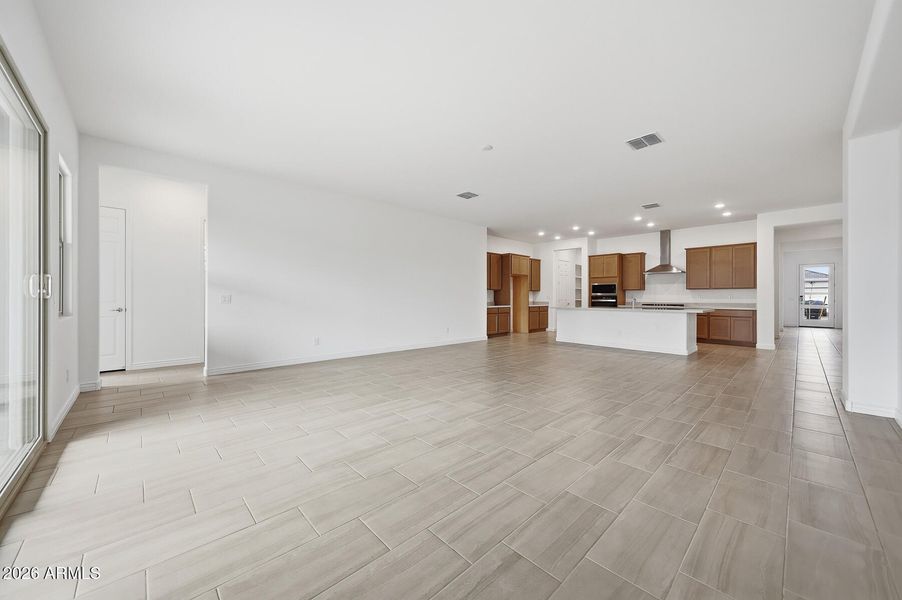 PHX_Miravida_Lot 1038_Imperial_14849_Gre