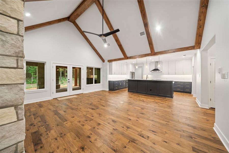 Spacious, unfurnished interior of a new home in , Willis (Image 22).