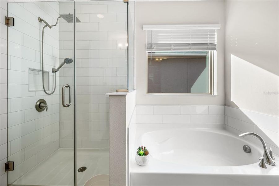 Close-up of interior finishes inside a home in , Winter Garden (Image 21).