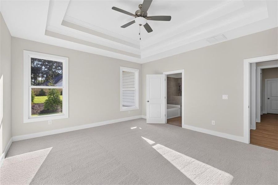 Spacious, unfurnished interior of a new home in , Gainesville (Image 54).