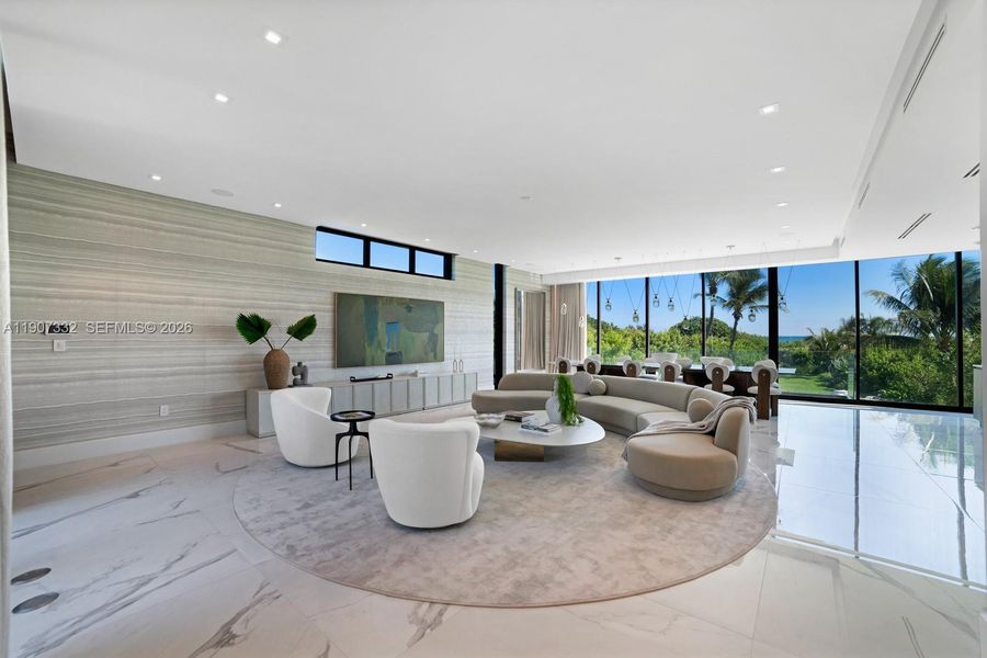 Image 86 of a home in .