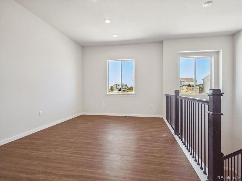 Spacious, unfurnished interior of a new home in Trails at Smoky Hill, Parker (Image 8).