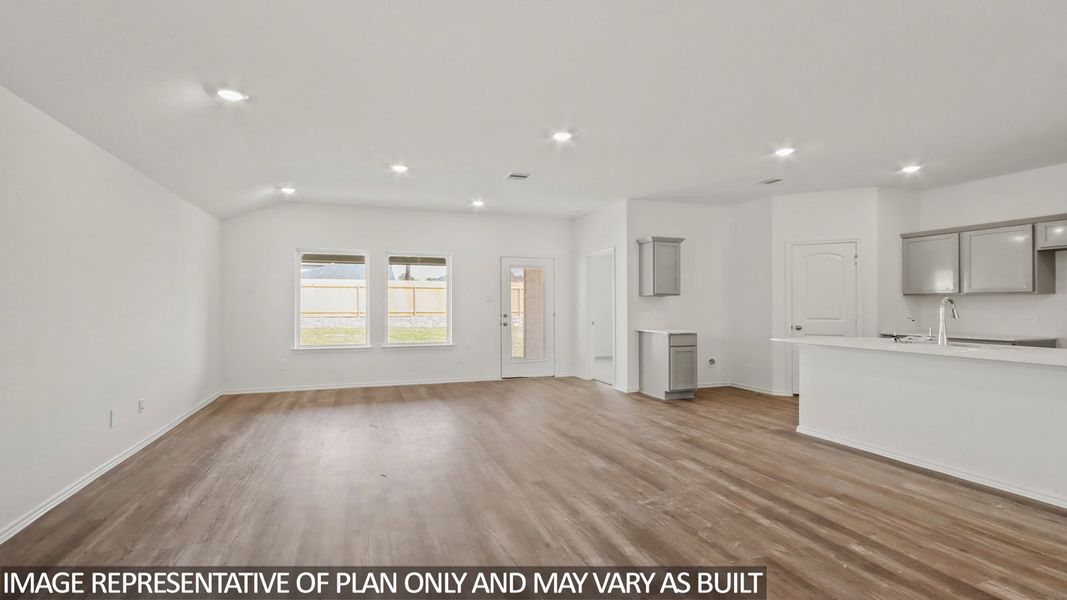 Spacious, unfurnished interior of a new home in Grand Pines, Magnolia (Image 8).
