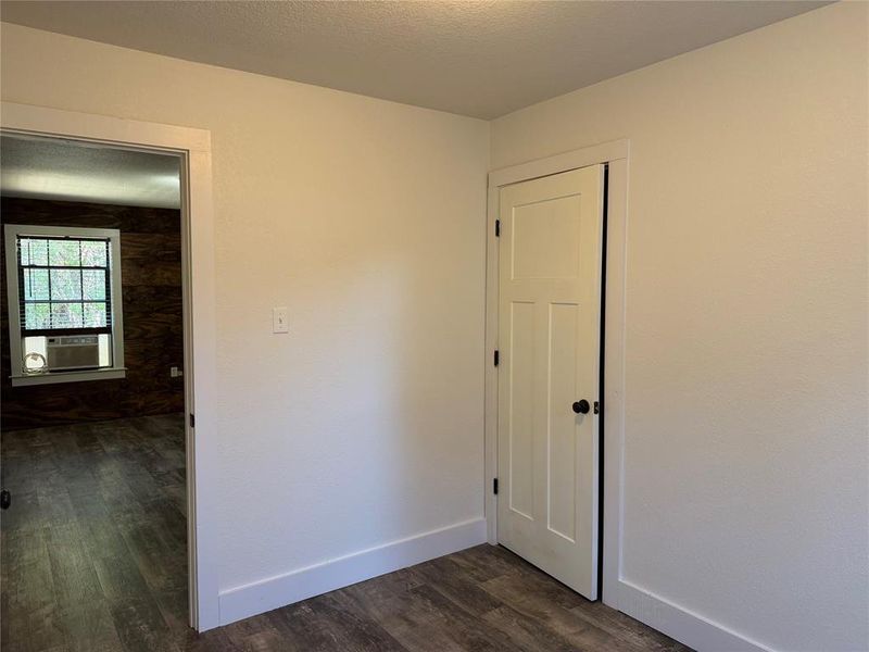 Spacious, unfurnished interior of a new home in , Whitney (Image 28).
