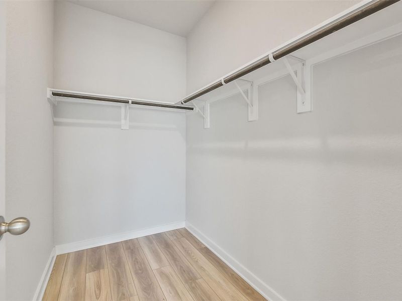 Spacious, unfurnished interior of a new home in Lakes at Black Oak, Magnolia (Image 24). Spacious, unfurnished interior of a new home in Lakes at Black Oak, Magnolia (Image 24).