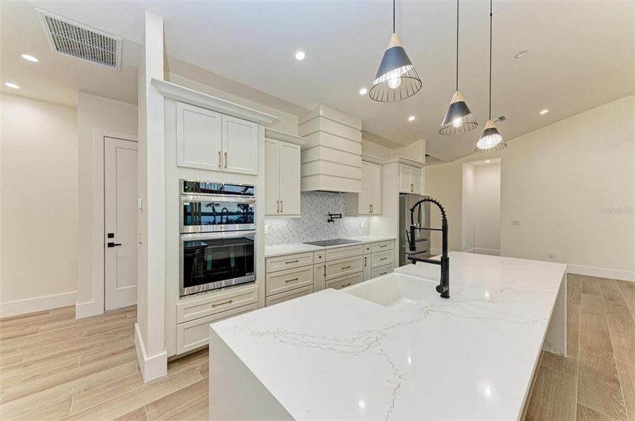 Furnished interior view inside a new home in , Punta Gorda (Image 19). Furnished interior view inside a new home in , Punta Gorda (Image 19).