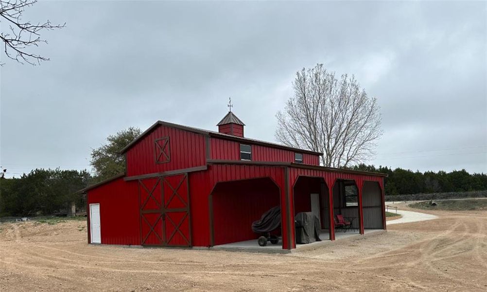 View of outbuilding View of outbuilding