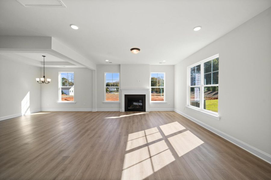 Spacious, unfurnished interior of a new home in Pisgah Park, Kernersville (Image 25).