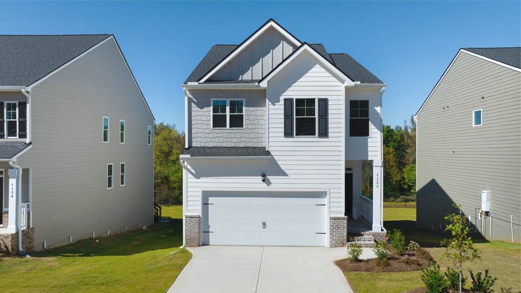 Representative exterior photo of a completed home built from the Somerset by D.R. Horton in Estates at Deer Hollow, Grovetown, GA (Image 2).