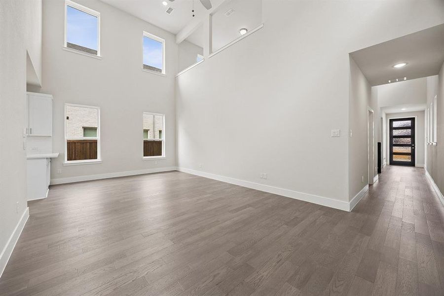Spacious, unfurnished interior of a new home in Lexington Frisco, Frisco (Image 18).